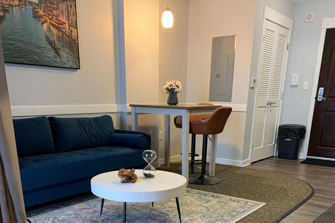 Studio On The Canal Apartment Indianapolis Bagian luar foto