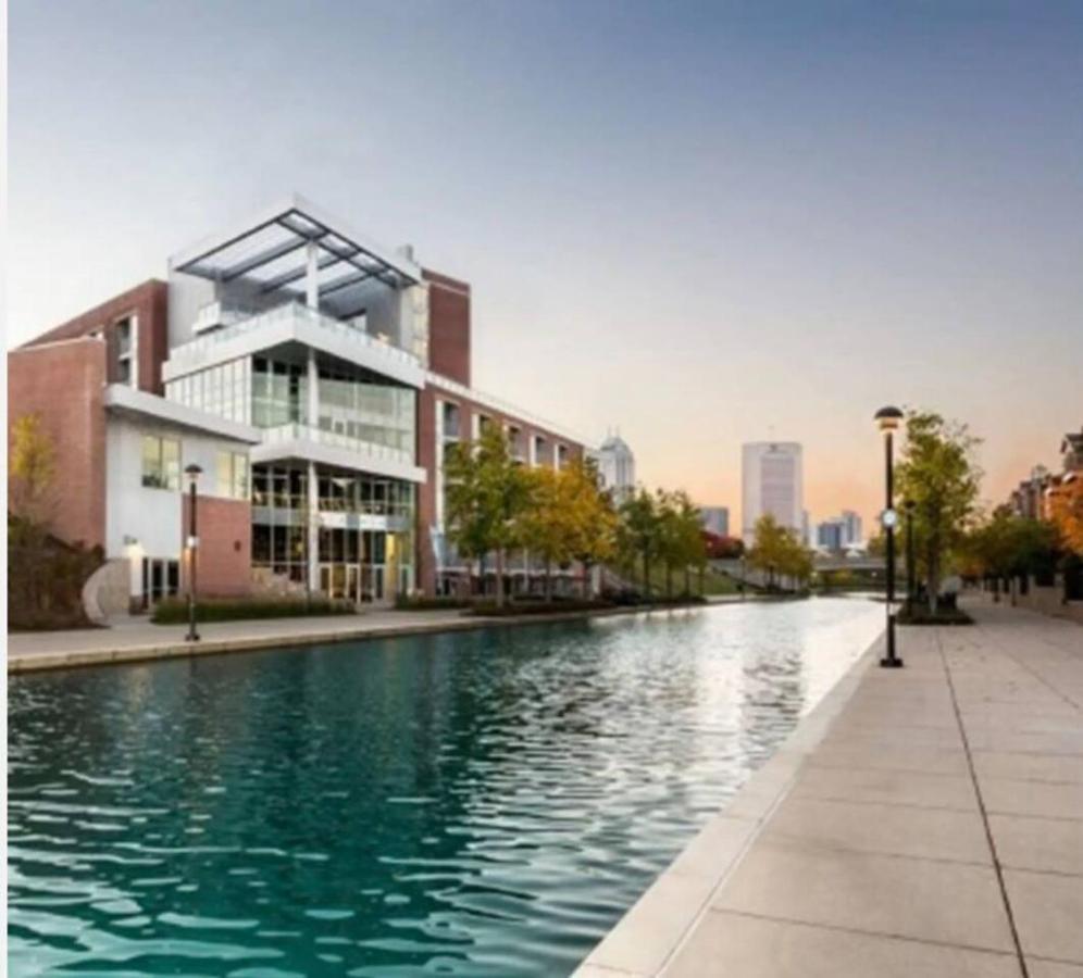 Studio On The Canal Apartment Indianapolis Bagian luar foto